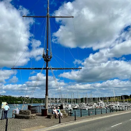 Vakantiehuis Quaint In The Heart Of Town Kinsale